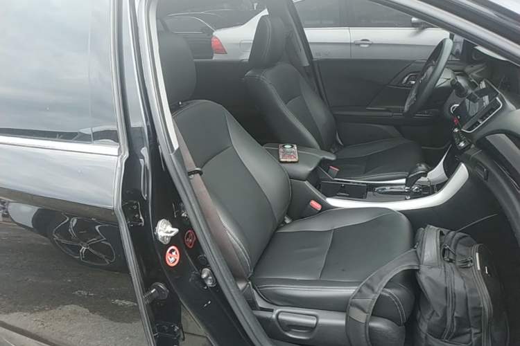 Used Honda Accord 2016 2.0L Comfort Edition Right Front Seat