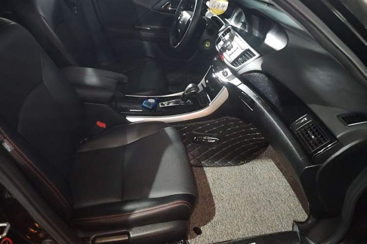 Used Honda Accord 2016 2.0L Comfort Edition Right Front Seat