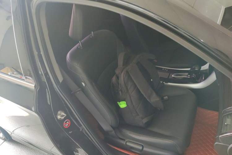 Used Honda Accord 2016 2.4L Comfort Edition Right Front Seat