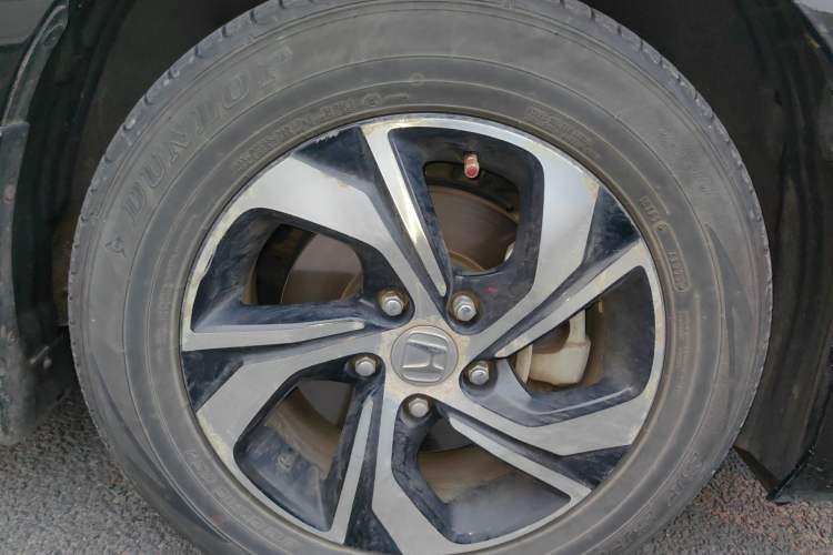 Used Honda Accord 2016 2.0L Comfort Edition Right Front Wheel Hub