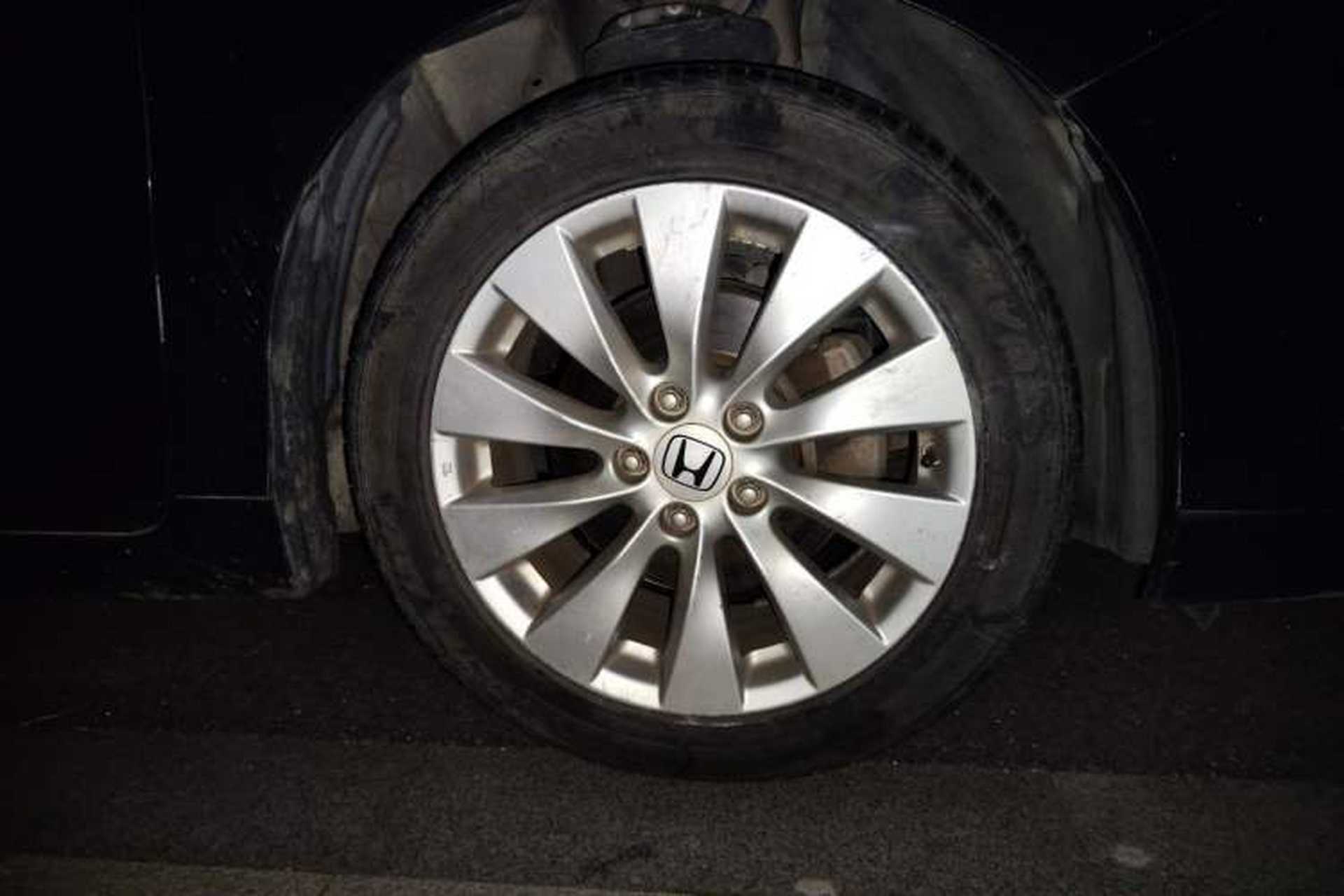 Used Honda Accord 2016 2.4L EX New Year Limited Edition Special Package Right Front Wheel Hub