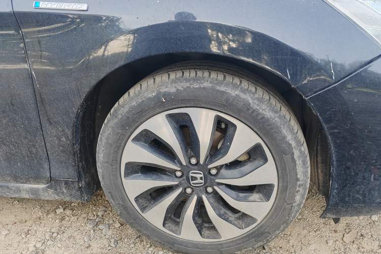 Used Honda Accord 2016 Hybrid 2.0L Sharp Edition Right Front Wheel Hub