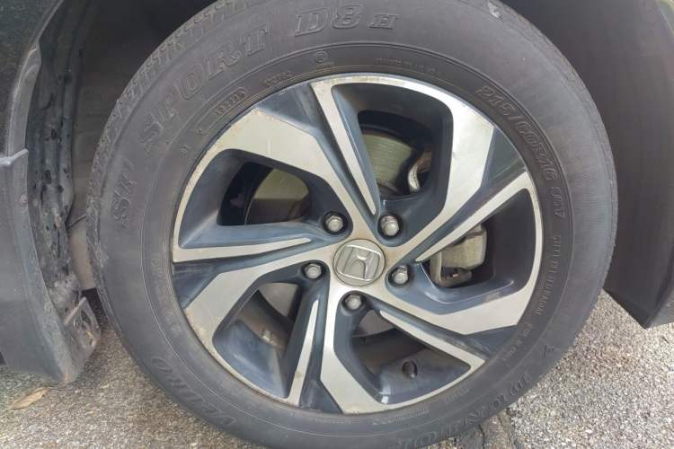 Used Honda Accord 2016 2.0L Comfort Edition Right Front Wheel Hub