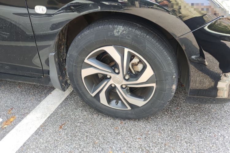 Used Honda Accord 2016 2.0L Comfort Edition Right Front Wheel Hub
