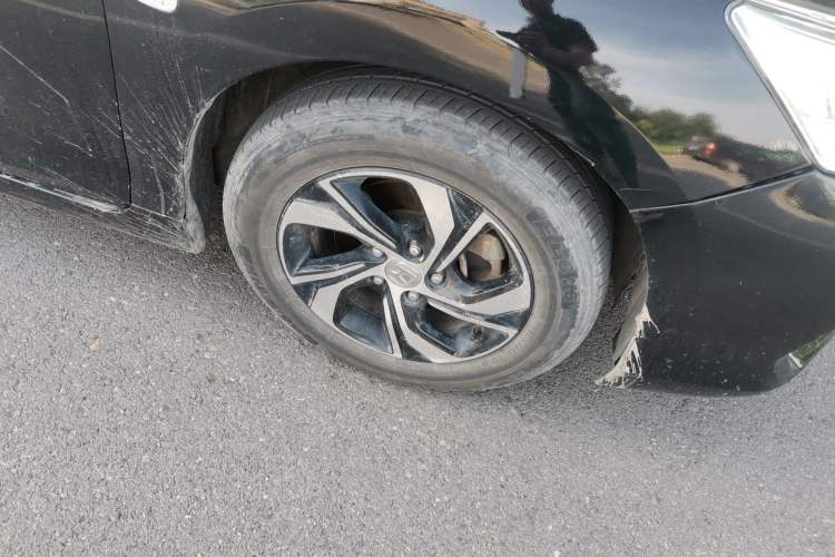 Used Honda Accord 2016 2.0L Comfort Edition Right Front Wheel Hub