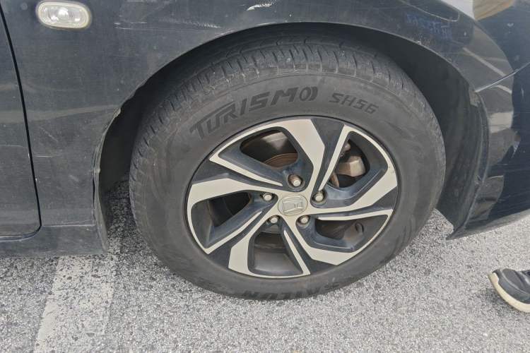 Used Honda Accord 2016 2.0L Elite Edition Right Front Wheel Hub