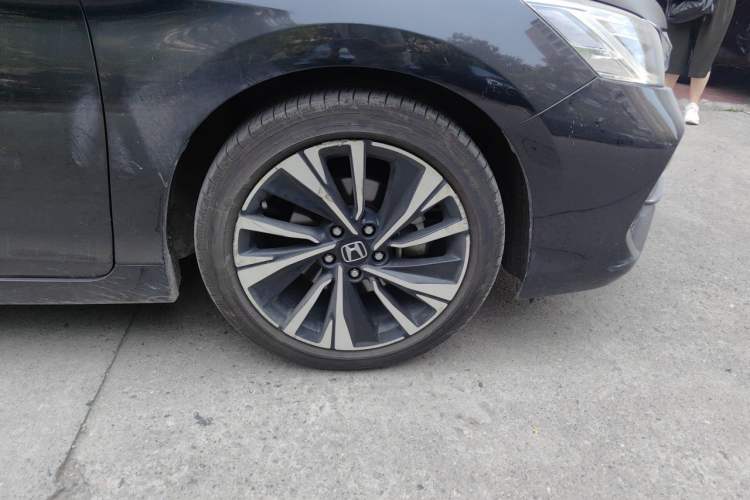 Used Honda Accord 2016 Hybrid 2.0L Rui Ling Edition Right Front Wheel Hub