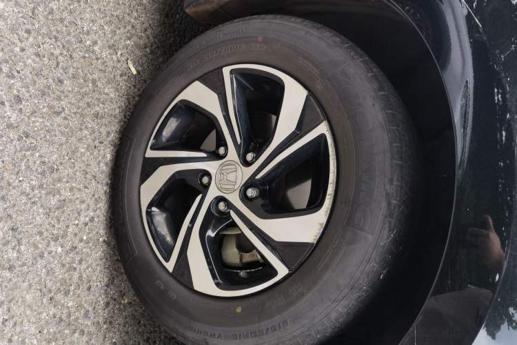 Used Honda Accord 2016 2.0L Elite Edition Right Front Wheel Hub