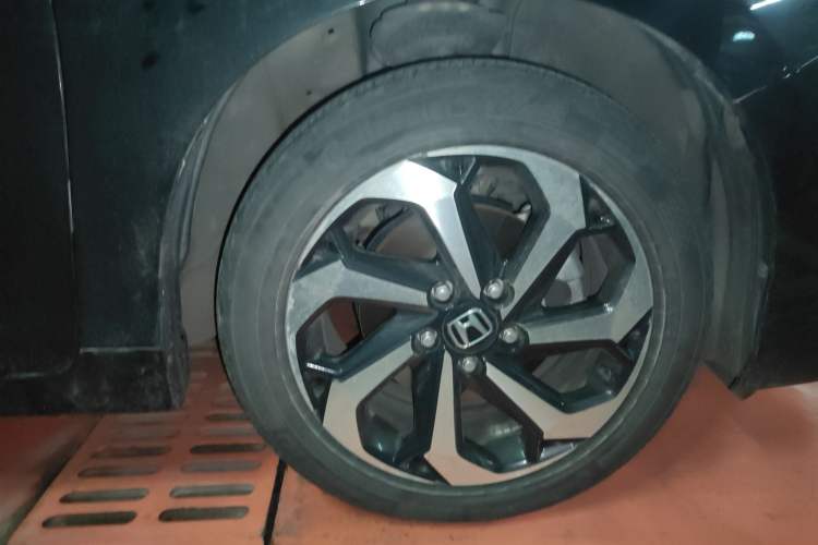 Used Honda Accord 2016 2.4L Zhi Rui Edition Right Front Wheel Hub