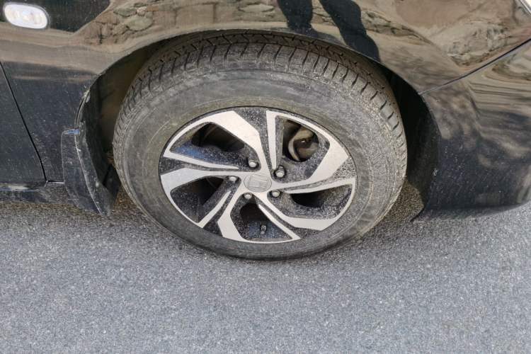 Used Honda Accord 2016 2.0L Elite Edition Right Front Wheel Hub