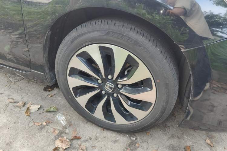 Used Honda Accord 2016 Hybrid 2.0L Sharp Edition Right Front Wheel Hub