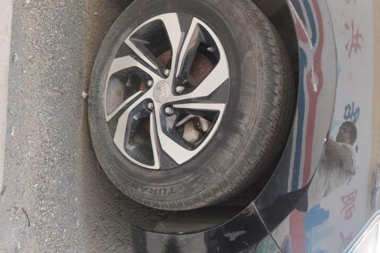 Used Honda Accord 2016 2.0L Elite Edition Right Front Wheel Hub