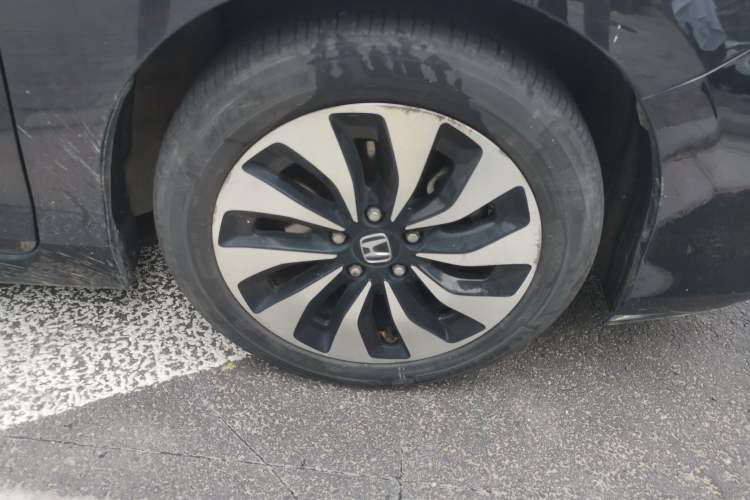 Used Honda Accord 2016 Hybrid 2.0L Sharp Edition Right Front Wheel Hub