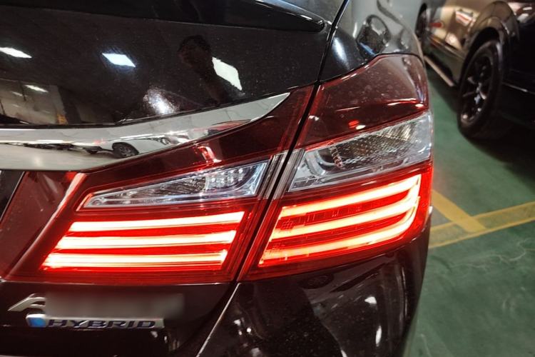 Used Honda Accord 2016 Hybrid 2.0L Sharp Edition Right Rear Taillight