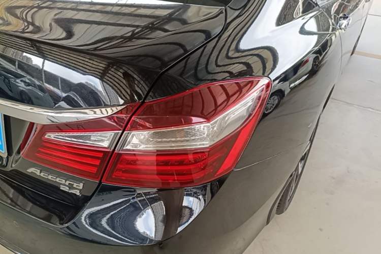 Used Honda Accord 2016 2.4L Zhi Rui Edition Right Rear Taillight