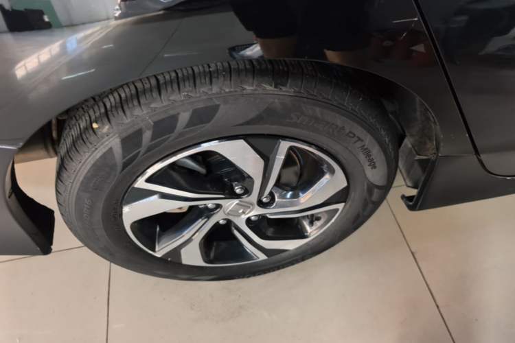 Used Honda Accord 2016 2.0L Comfort Edition Right Rear Wheel Hub