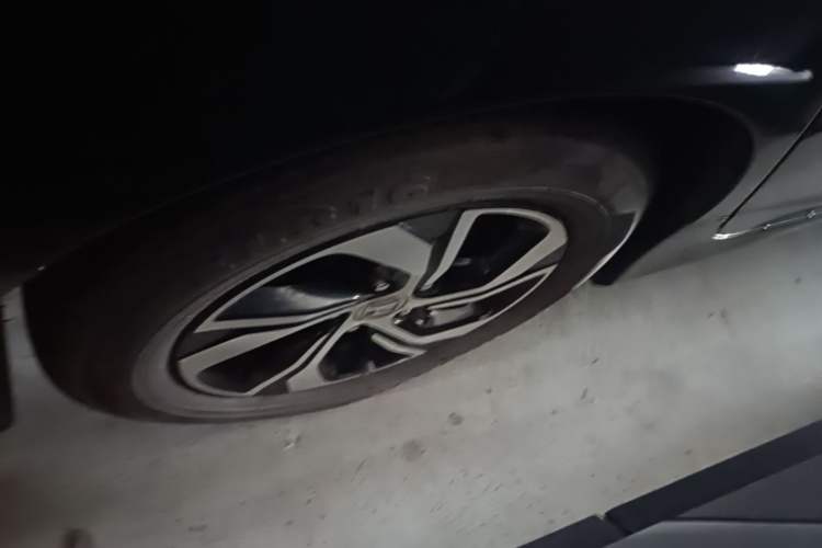 Used Honda Accord 2016 2.0L Comfort Edition Right Rear Wheel Hub
