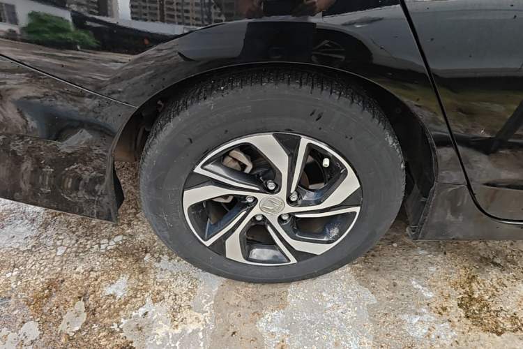 Used Honda Accord 2016 2.0L Luxury Edition Right Rear Wheel Hub