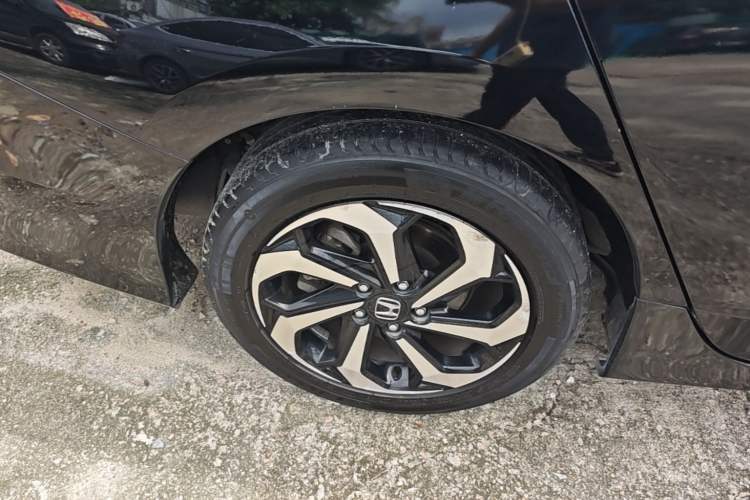 Used Honda Accord 2016 2.4L Zhi Rui Edition Right Rear Wheel Hub