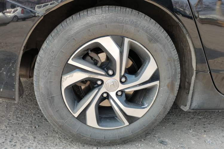Used Honda Accord 2016 2.0L Elite Edition Right Rear Wheel Hub