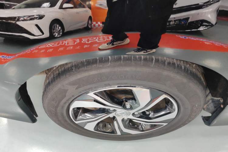 Used Honda Accord 2016 2.0L Elite Edition Right Rear Wheel Hub