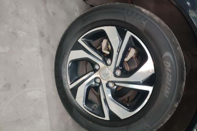 Used Honda Accord 2016 2.0L Comfort Edition Right Rear Wheel Hub
