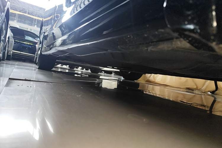 Used Honda Accord 2016 2.0L Elite Edition Right Side Sill