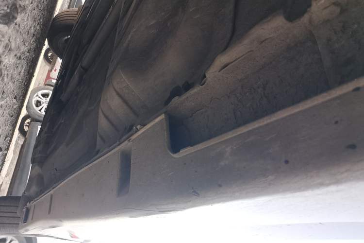 Used Honda Accord 2016 2.0L Elite Edition Right Side Sill