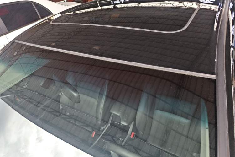 Used Honda Accord 2016 2.4L Luxury Edition Roof