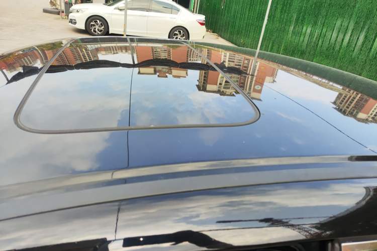 Used Honda Accord 2016 2.0L Elite Edition Roof