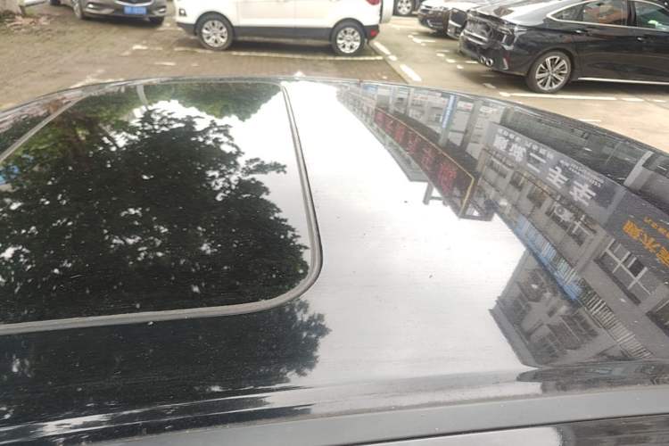 Used Honda Accord 2016 2.0L Comfort Edition Roof