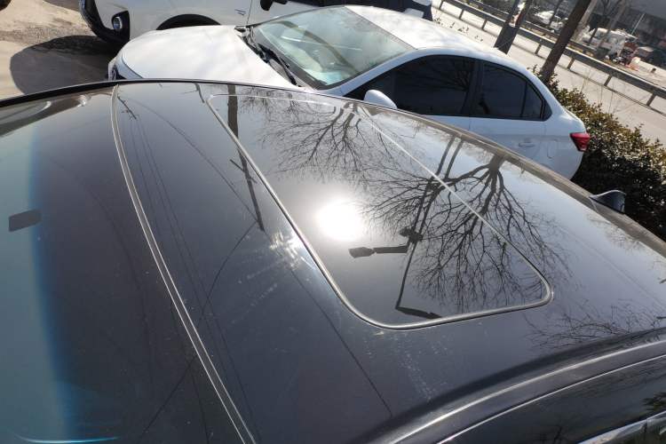 Used Honda Accord 2016 2.0L Elite Edition Roof