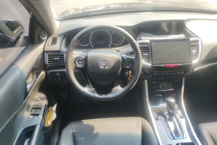Used Honda Accord 2016 2.0L Elite Edition Steering Wheel