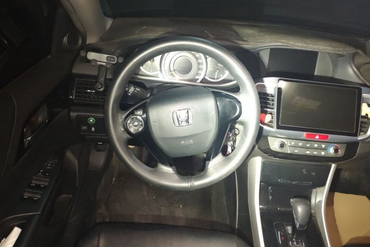 Used Honda Accord 2016 2.0L Comfort Edition Steering Wheel