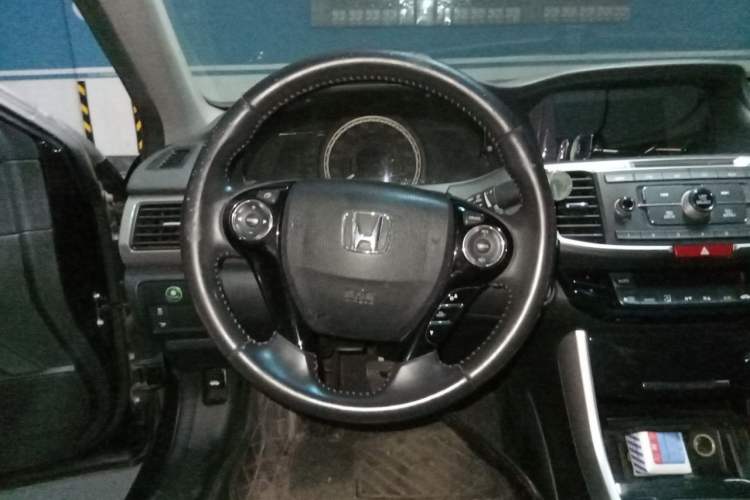 Used Honda Accord 2016 Hybrid 2.0L Sharp Edition Steering Wheel