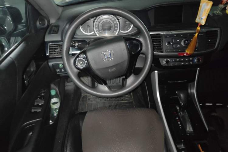 Used Honda Accord 2016 2.0L Comfort Edition Steering Wheel