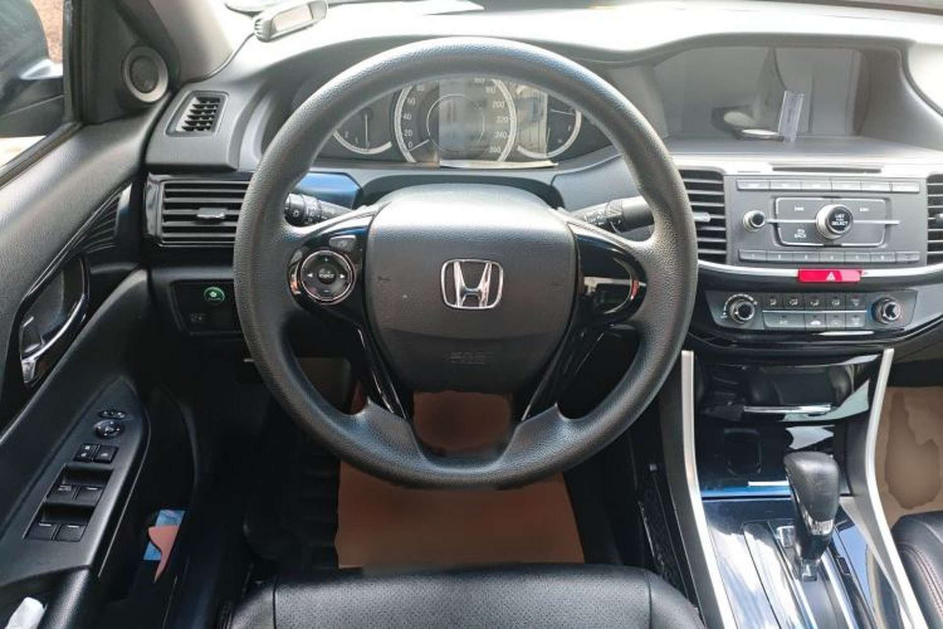 Used Honda Accord 2016 2.0L Comfort Edition Steering Wheel