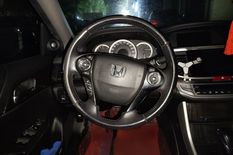 Used Honda Accord 2016 2.4L EX New Year Limited Edition Special Package Steering Wheel