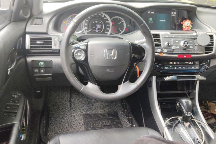 Used Honda Accord 2016 2.0L Elite Edition Steering Wheel