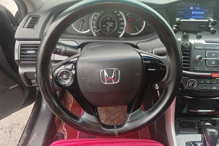 Used Honda Accord 2016 2.0L Comfort Edition Steering Wheel