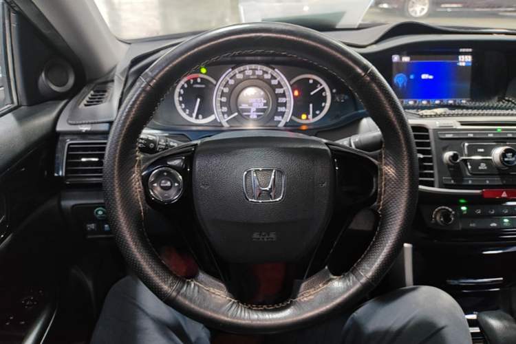 Used Honda Accord 2016 2.0L Comfort Edition Steering Wheel