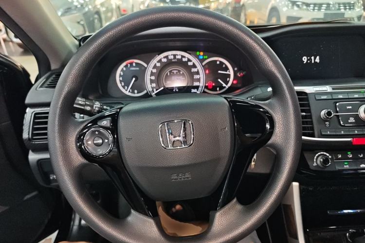 Used Honda Accord 2016 2.0L Comfort Edition Steering Wheel