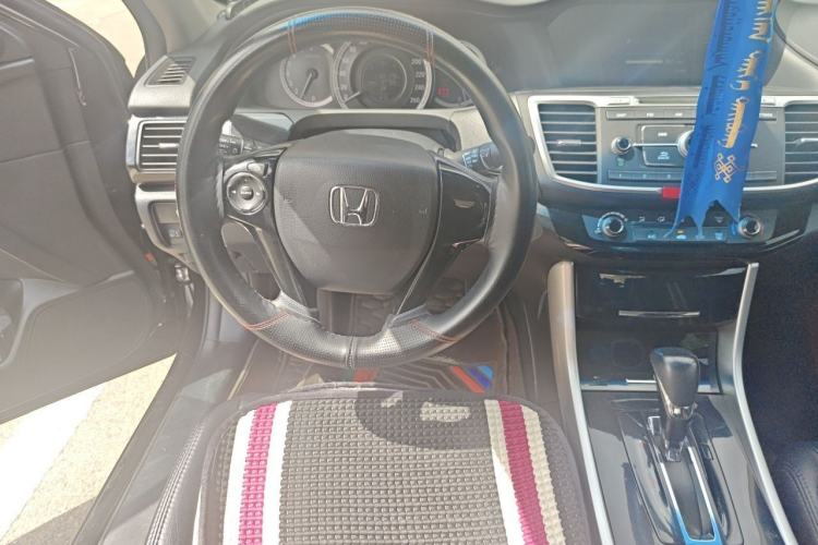 Used Honda Accord 2016 2.0L Comfort Edition Steering Wheel
