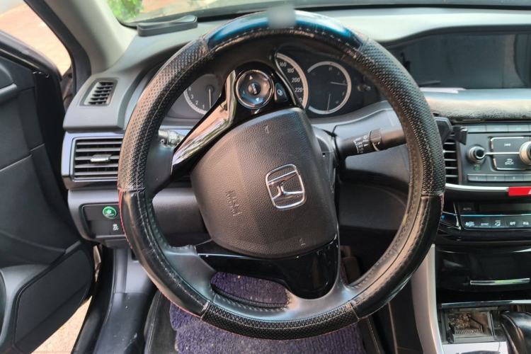 Used Honda Accord 2016 2.0L Elite Edition Steering Wheel
