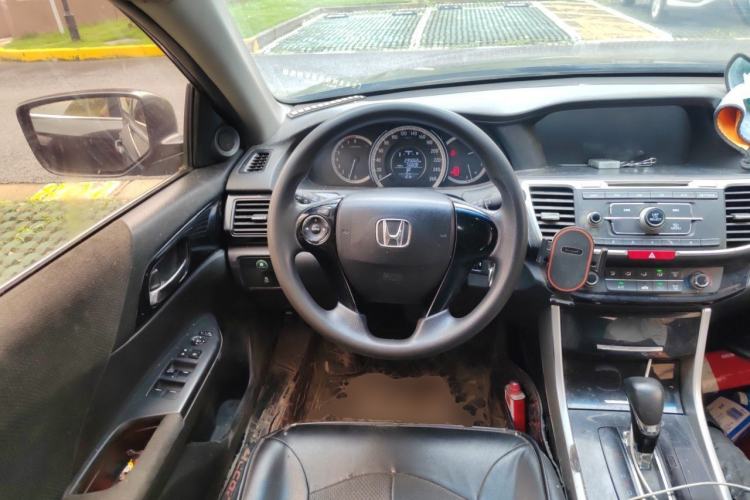 Used Honda Accord 2016 2.0L Comfort Edition Steering Wheel