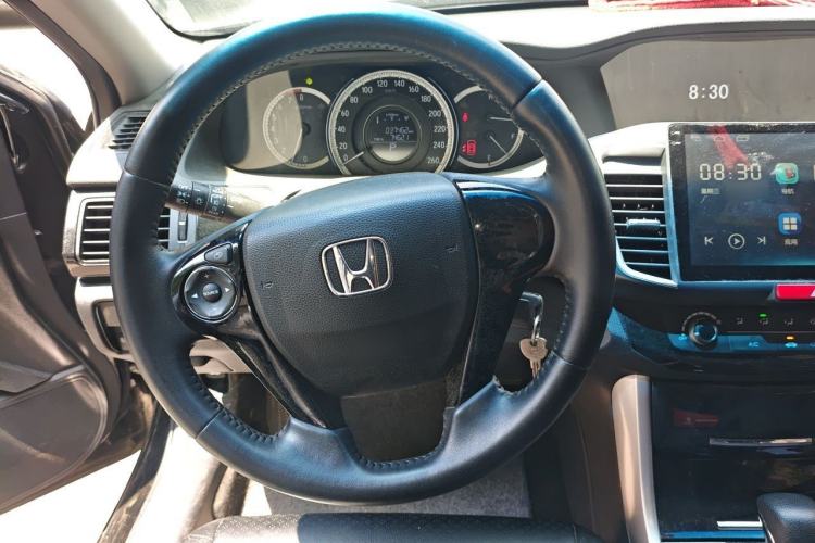 Used Honda Accord 2016 2.0L Comfort Edition Steering Wheel