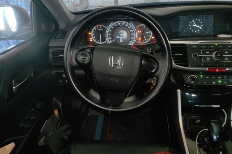 Used Honda Accord 2016 2.0L Comfort Edition Steering Wheel