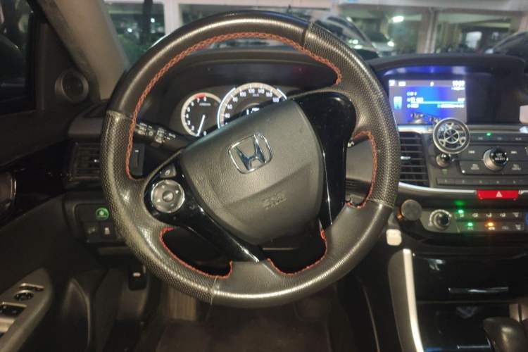 Used Honda Accord 2016 2.0L Comfort Edition Steering Wheel