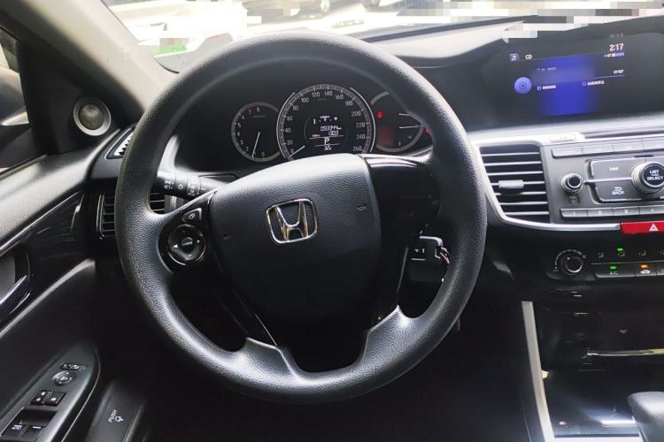 Used Honda Accord 2016 2.0L Comfort Edition Steering Wheel