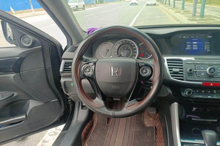 Used Honda Accord 2016 2.0L Comfort Edition Steering Wheel